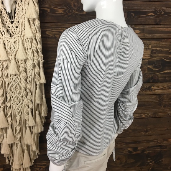 Sunday in Brooklyn | Puff Balloon Sleeve Striped Design Blouse - Picture 3 of 6